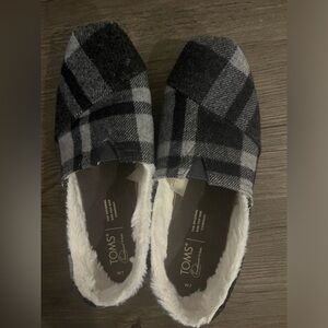 Toms Alpargata plaid size 7